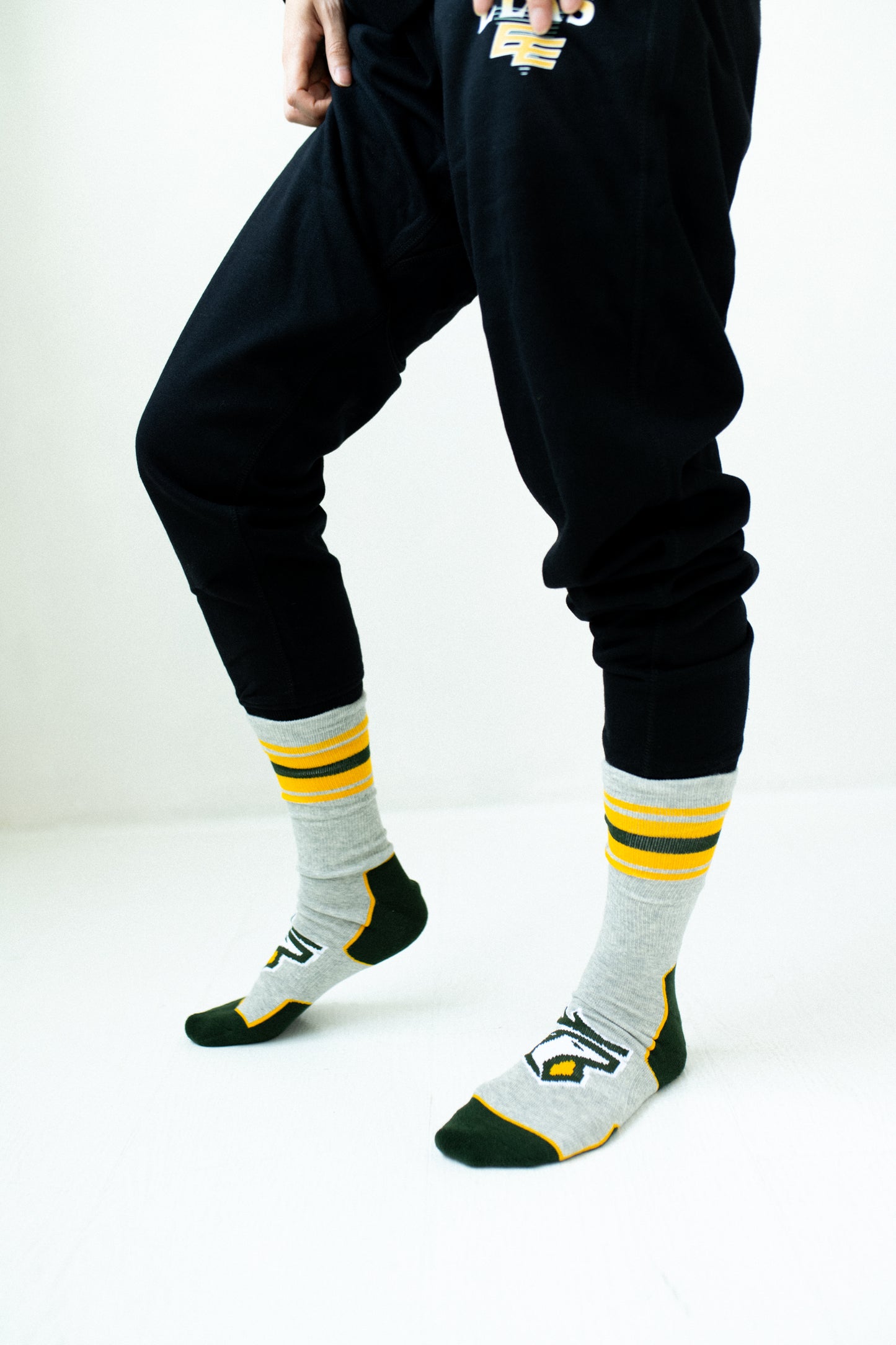 CFL Edmonton Elks Men's 3-Pack Cotton Crew Socks With Cushioned Sole