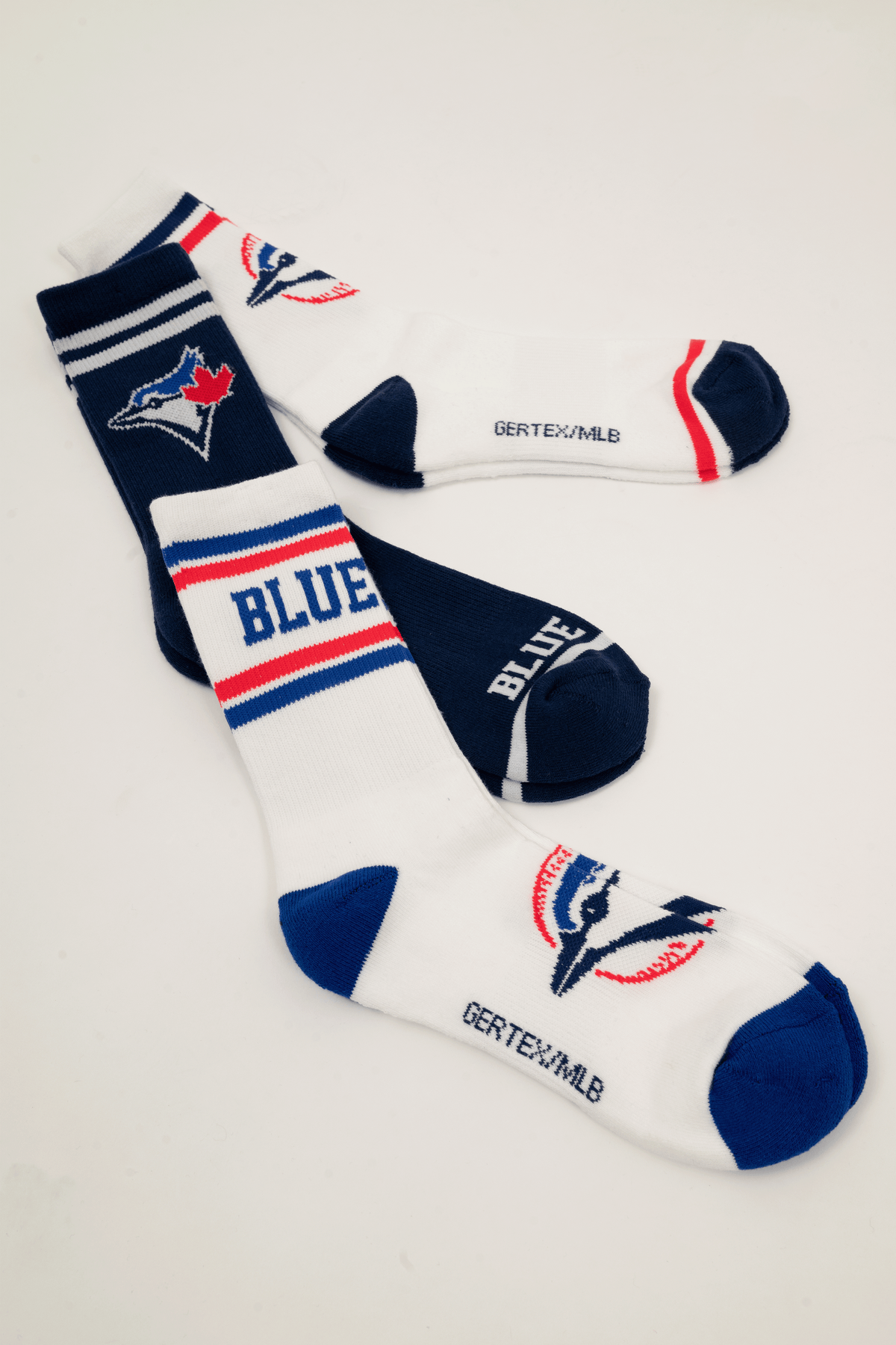 Toronto Blue Jays Women's Athletic Crew Socks, 3-Pack Ladies Cushioned MLB Sport Socks, 9-11